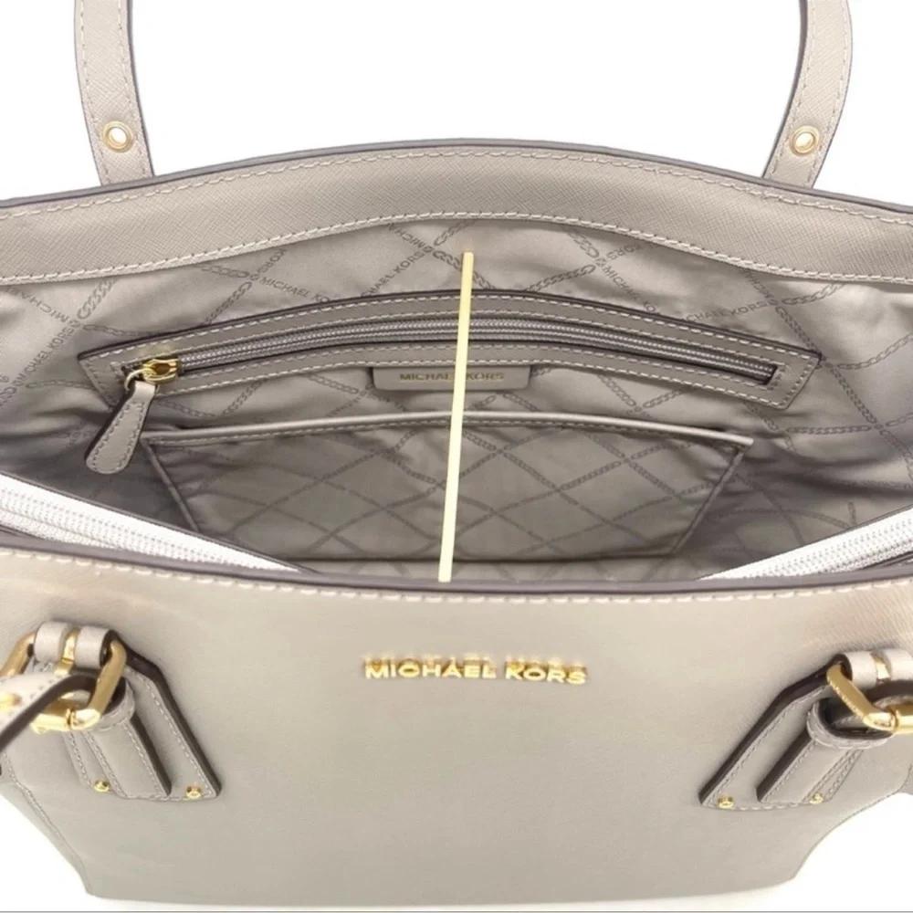 Michael Kors Voyager Tote Bag Grey